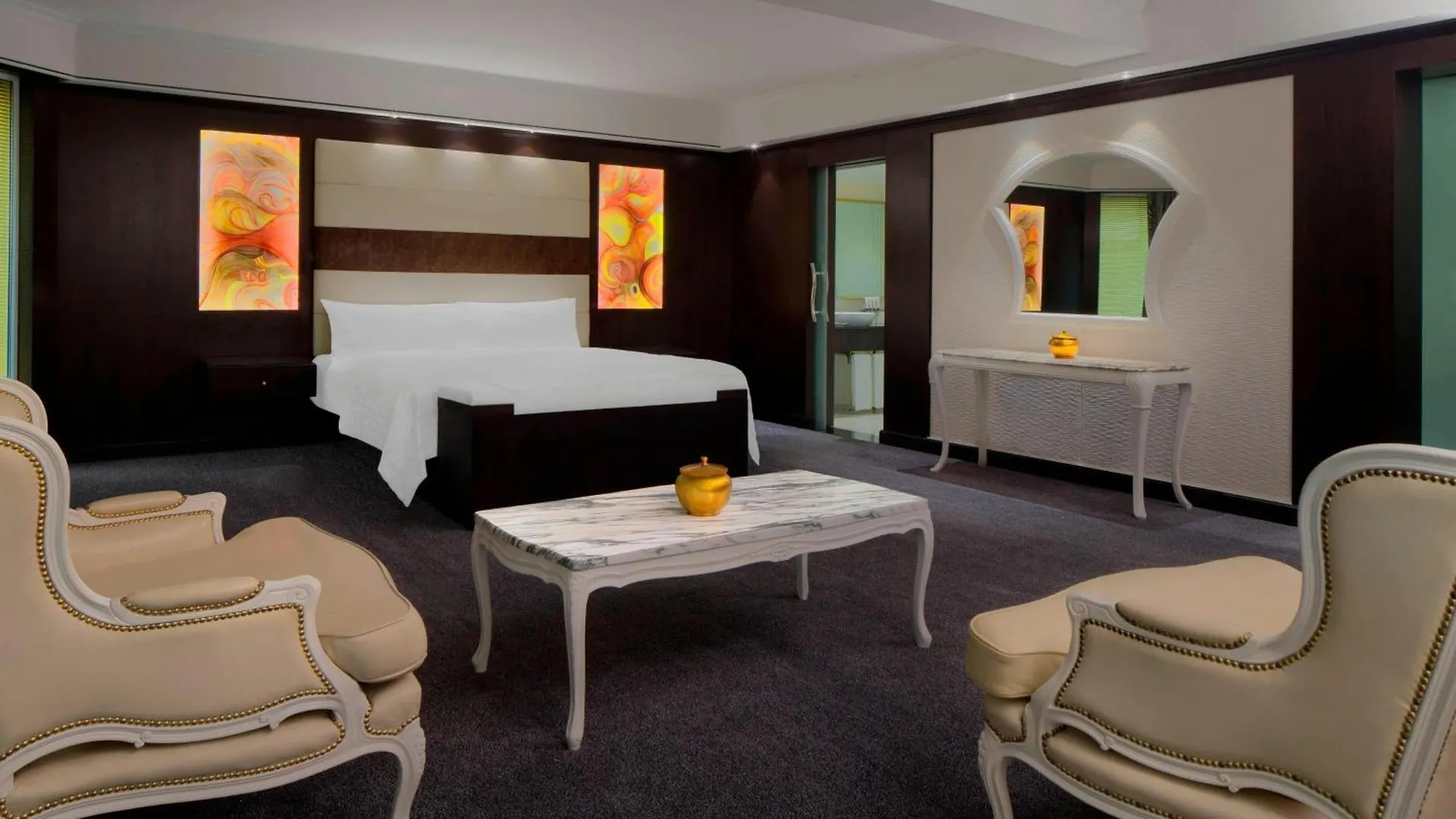 *****  Le Meridien Dubai Hotel & Conference Centre United Arab Emirates