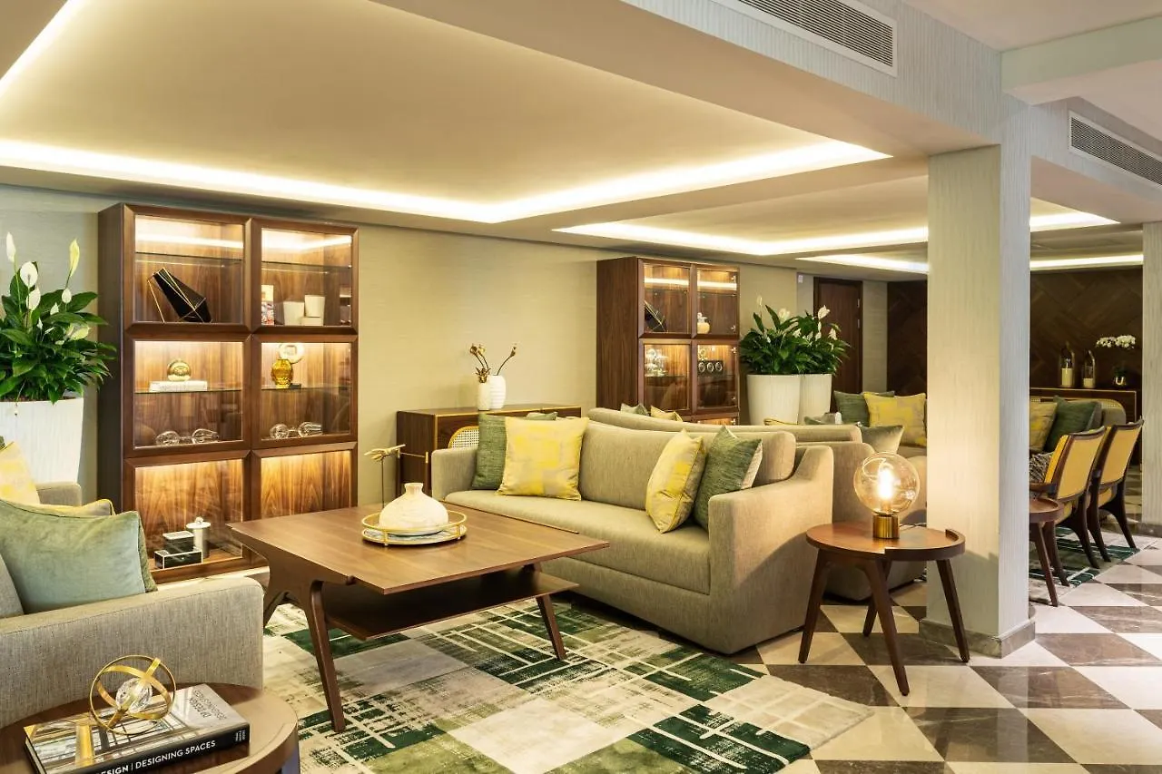 Le Meridien Dubai Hotel & Conference Centre